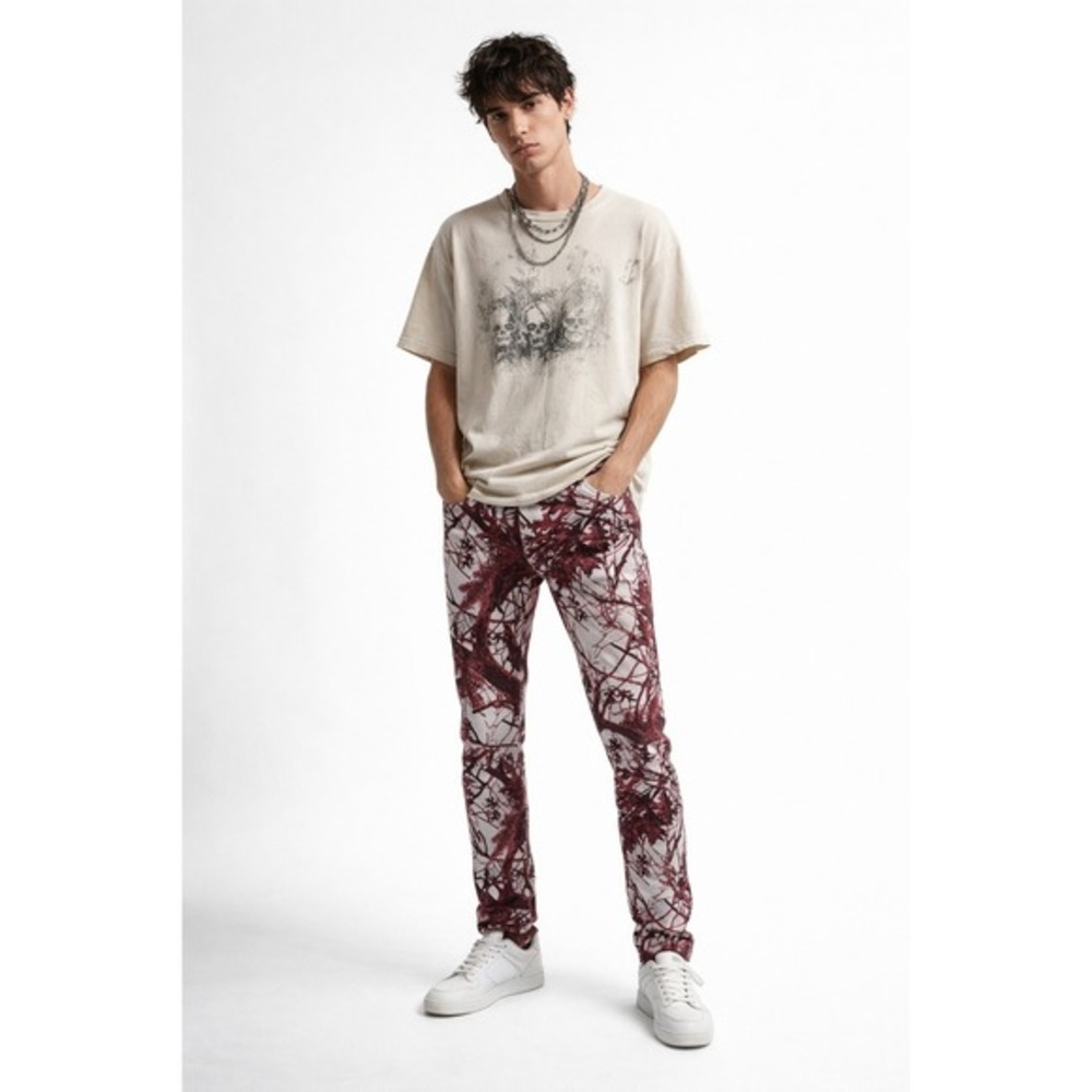 Siberia Hills Blood Tree Printed Straight Leg Cotton Jeans In White‎ And Red 32